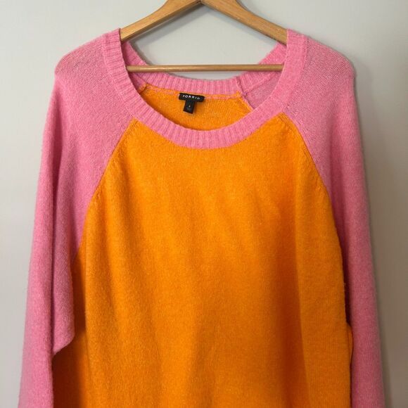 Torrid Womens Size 4 Vegan Cashmere Pullover Sweater Long Sleeve - Picture 6 of 16